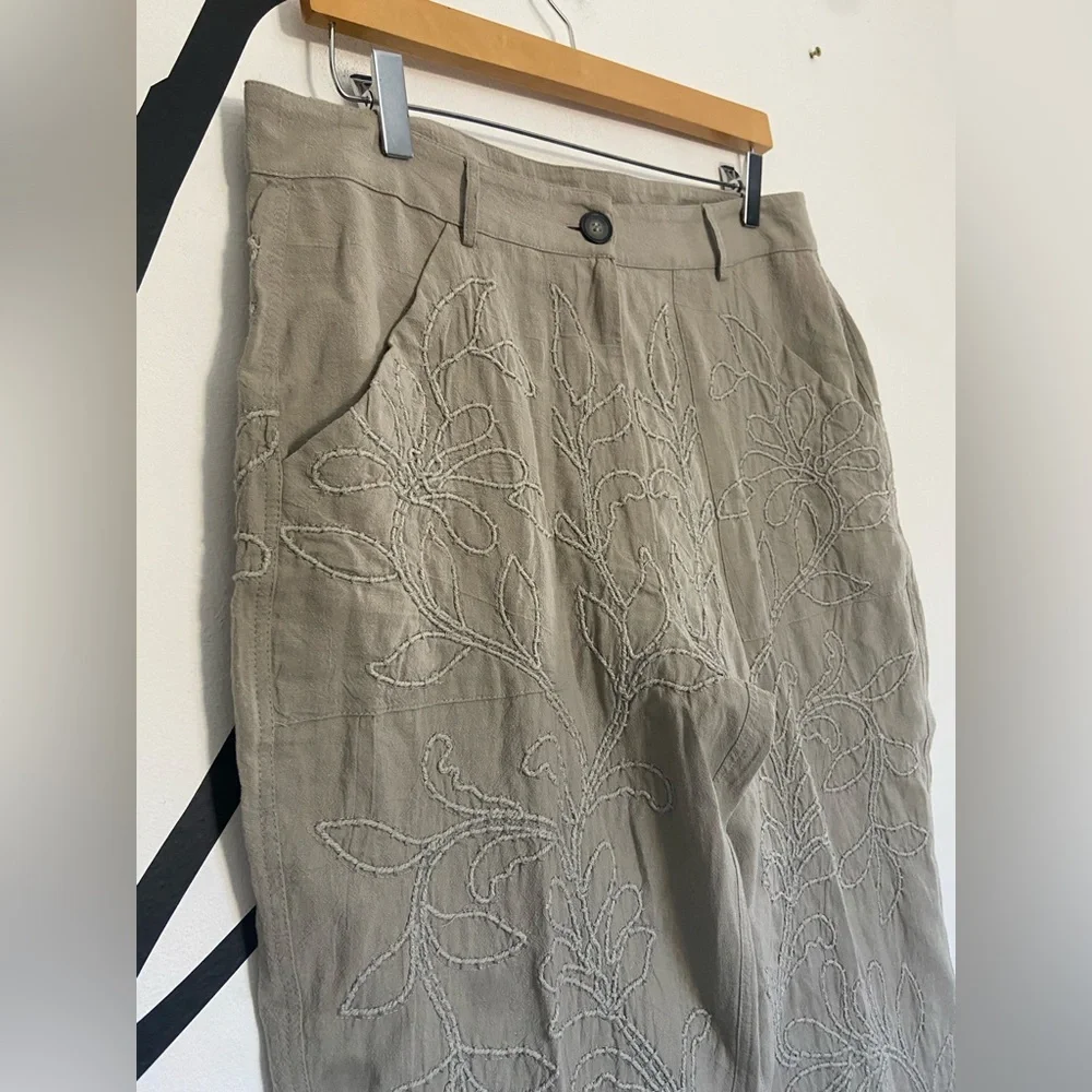 Embroidered Light Gray Linen-Blend Wide Leg Pants